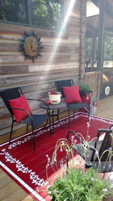A rug stenciled on an outdoor deck in country style patterns, via walltowallstencils. I opted to paint an area rug on the sun deck. I simply ...