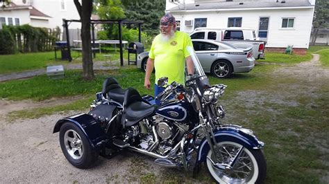 Springer front end plans features: BIC TRIKES softail springer review. - YouTube