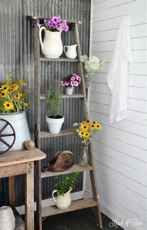 47 Rustic Farmhouse Porch Decor Ideas To Show Off This Season With