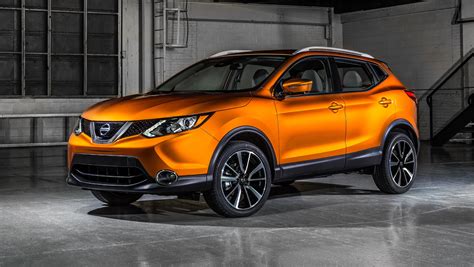 First Drive: 2017 Nissan Rogue Sport SUV packs big appeal in a small