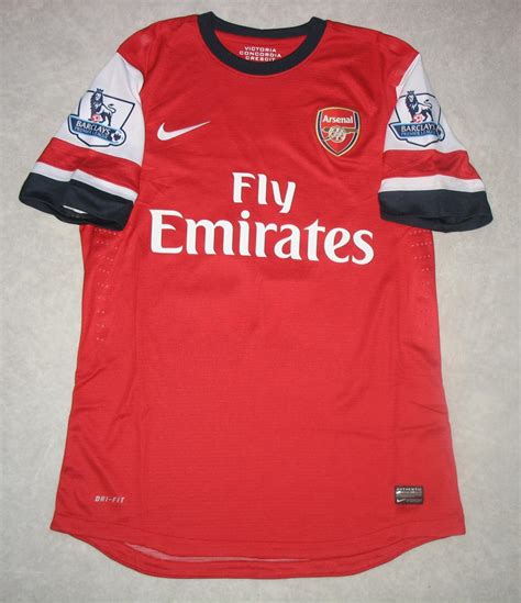 Arsenal Home Football Shirt 2012 2014 Sponsored By Emirates