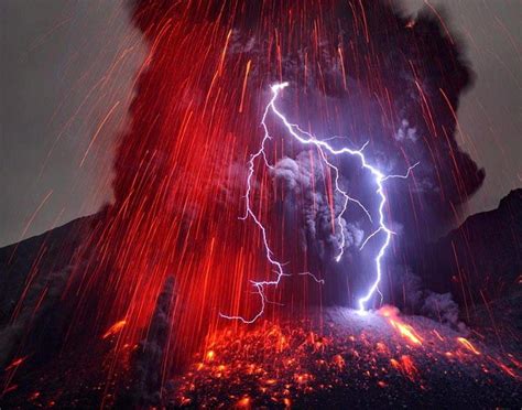 Scientists Have Finally Solved The Mystery Of How Volcanic Lightning