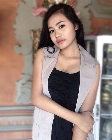 Ayu Sintya Dewi On Instagram “😓😓😓” Wanita Gadis Putri