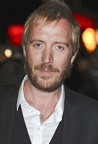 Alle Infos And News Zu Rhys Ifans Vipde