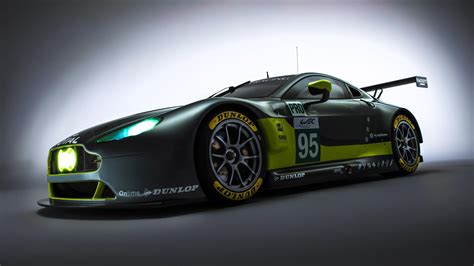 Watch Prodrive Build An Aston Martin Vantage Gte Racer In 60 Seconds