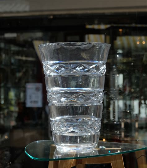 grand vase cristal baccarat art déco 40cm galerie maxime marché vernaison puces de saint ouen