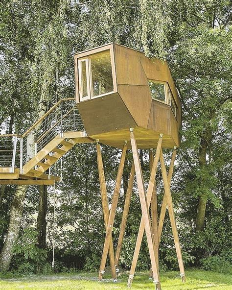 This Wonderful Treehouse Design By Baumraum Utilises A Free Standing