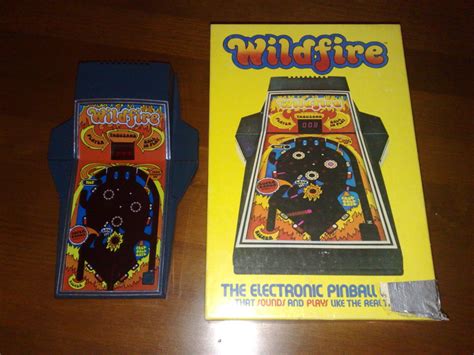 1979 Wildfire Electronic Pinball Game Parker Brothers Game Box Vintage