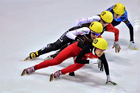 Canadawomens 500 Meter Race During The Isu World Cup Speed Skating