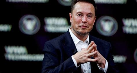 Musk And Bezos Reignite Feud In Spacex Founders Biography Internewscast Journal