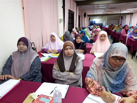 Dapatkan rancangan pengajaran harian pendidikan islam tahun 4 sekolah rendah terbaru hari ini. UNIT PENDIDIKAN ISLAM PPD KMY: TAKLIMAT DSKP BAHASA ARAB ...
