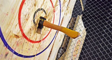Benefits Of Axe Throwing For Beginners Axe N Smash