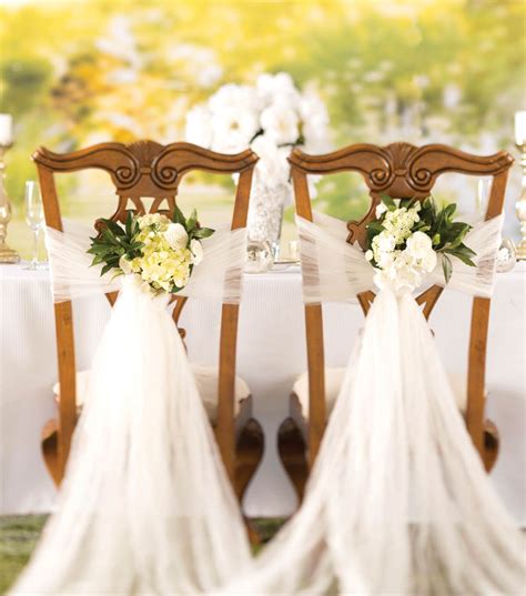 How To Make A Crushed Tulle Chair Décor - JoAnn | Jo-Ann | Sillas de la