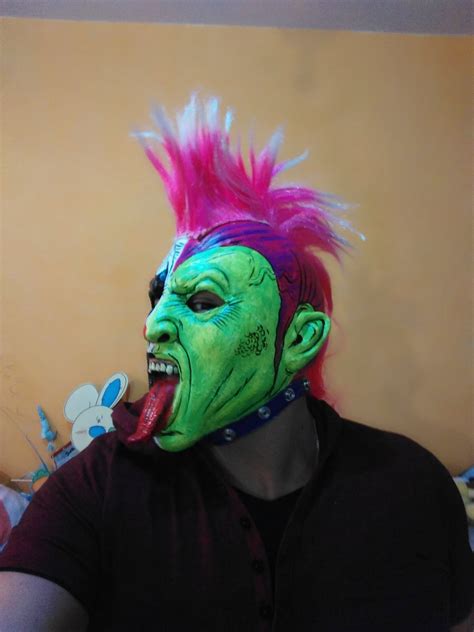 Psycho Clown Le Pone Ingenio A Sus Máscaras Con Personajes De Cómics
