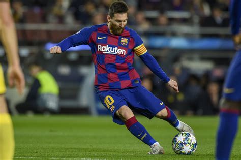 Champions League Messi Achieves New Milestone As Barcelona Defeat