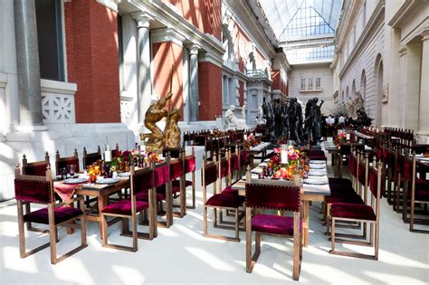 Met Gala 2018 A Look At The Evenings Monastery Inspired Dinner Table Settings Vogue