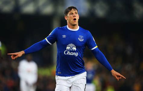 Browse kitbag for official everton fc kits, shirts, and everton fc football kits! Should Arsenal return for Barkley?