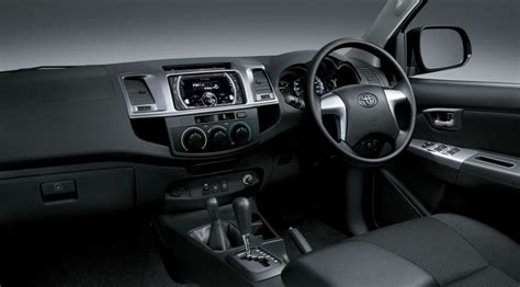 Toyota Fortuner Manual Photo Gallery 210