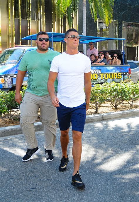 Going Shopping With Cristiano Ronaldo Entertainment Emirates247