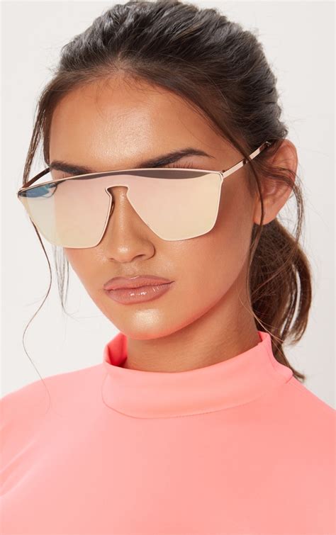 Lunettes De Soleil Roses Minimal Accessoires Prettylittlething Fr