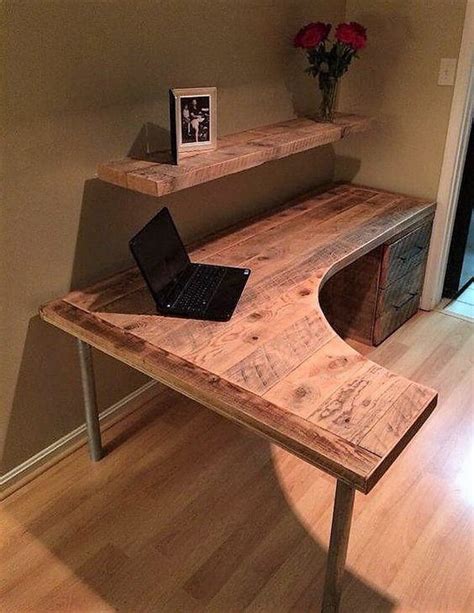 Easy To Make Wood Pallet Amazing Furniture Ideas Diy Desk Plans