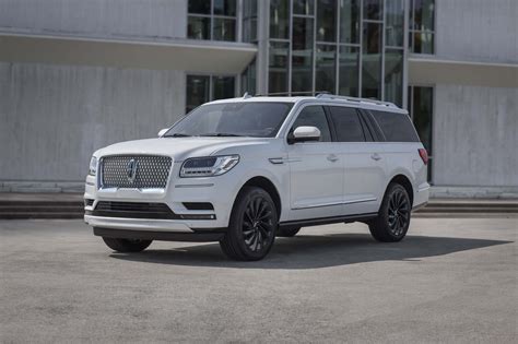 Review Update The 2020 Lincoln Navigator Reserves Its Best For The Highway