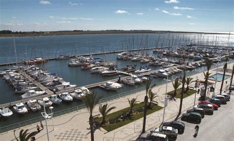 Bekijk foto's van stranden in villarreal valencia (costa blanca,costa de azahar) en geef zelf een review! Vila Real de Santo António, Algarve