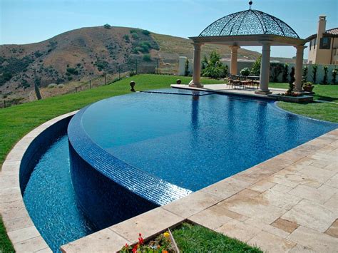 On The Edge Stunning Infinity Pools Outdoor Spaces Patio Ideas