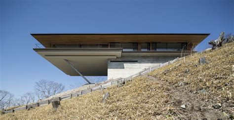 11 Houses With Incredible Cantilevers Archdaily