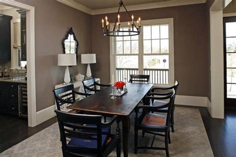 Taupe Wall Paint Transitional Dining Room Benjamin Moore Weimaraner