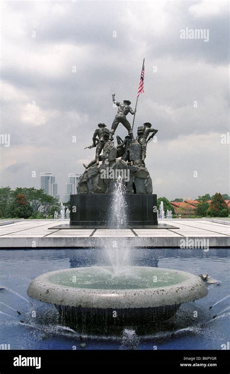 Tugu Negara Tugu Kebangsaan Monumento Nacional Kuala Lumpur