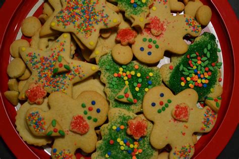 Xmas cookies things i like. The Joy of Baking & Merrymaking: Christmas Cookies & Other ...