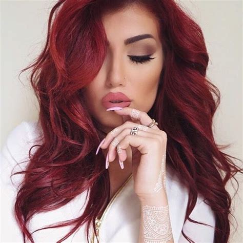 Stunning Red And Great Makeup Summer Hair Color Hair Color For Women Beautiful Hair Color