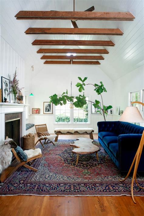 This blue velvet sofa will work in a small living room. 21 Fresh Design To Decorate Living Room With Blue Velvet Sofa