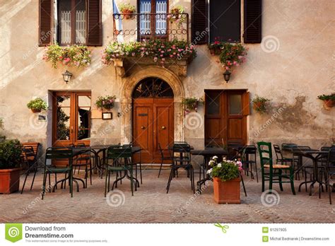 The Chairs On The Left Romantic Restaurant Vintage Italy Restaurant