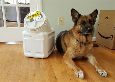 Dog ice and frosty paws; Best Dry Dog Food Container for German Shepherds (And All ...