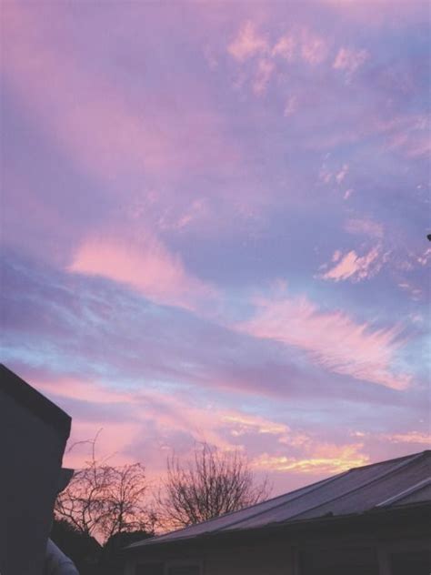 ρiทτєrєsτ кαℓєyнσggℓє ♡ Aesthetic Themes Sky Aesthetic Purple