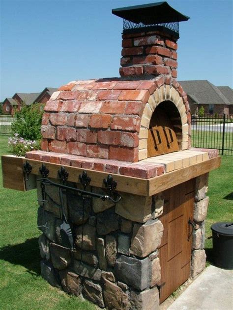 Besser brick (400x200) base 3 ½ deep, 3 wide, 5 high. The Moon Family DIY Wood Fired Pizza Oven in Oklahoma by ...