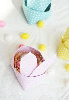 Osterhase vorlage zum ausdrucken pdf. Origami Osterhasen Korb - kostenlose Vorlage als PDF ...