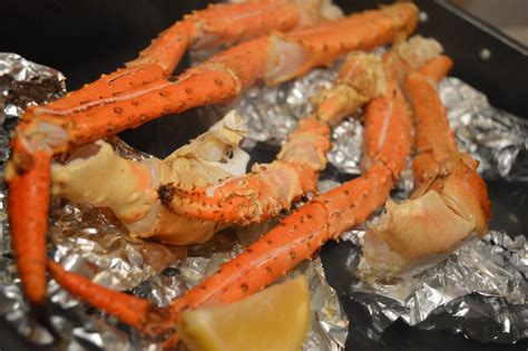 How To Steam King Crab Legs Video The How To Cook Blog Cooking