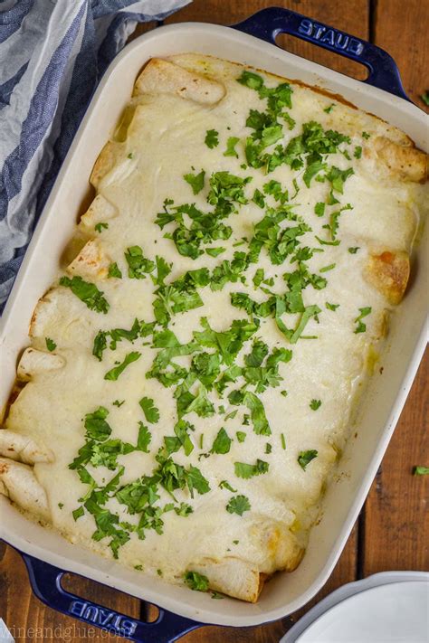 These are savory and creamy green chili and sour cream enchiladas. Sour Cream Chicken Enchiladas - Wine & Glue