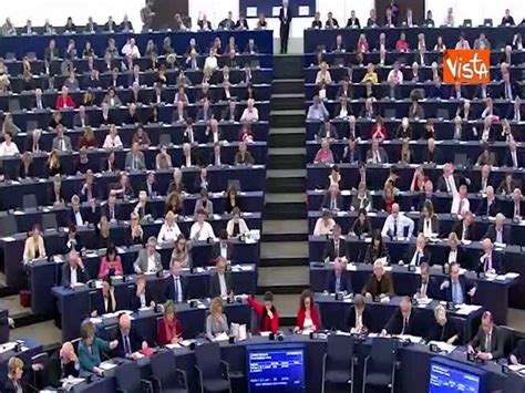 Video Migranti Il Parlamento Europeo Non Approva Visti Umanitari