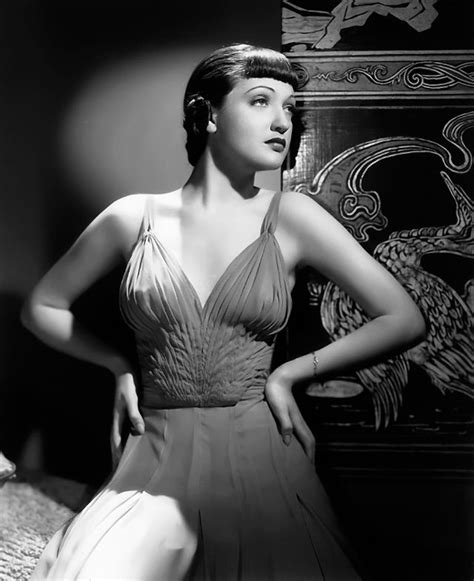 40 Stunning Black And White Photos Of Dorothy Lamour In The 1930s And