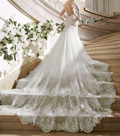 Wedding Dresses With Train Top Review Find The Perfect Venue For Your Special Wedding Day