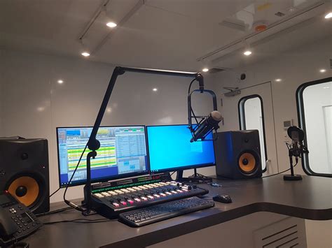 Sound Isolation Booths For Broadcast And Radio Station Studio Mecart