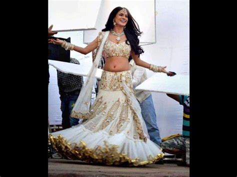 Veena Malik Set For Her Swayamvar Hindustan Times