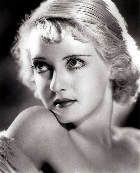 Bette Davis Vieux Hollywood Glamour Hollywood Icons Golden Age Of