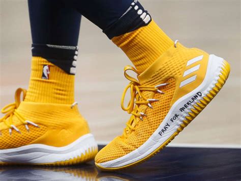 Donovan mitchell's new adidas signature shoe will debut in time for the 2019 playoffs. Utah Jazz's Donovan Mitchell makes a statement on his shoes following Florida shooting: 'End Gun ...