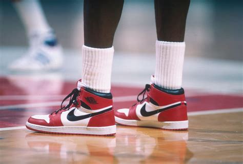 Hit the courts in style while wearing nike air jordan 11 space jam retro sneakers. Michael Jordan Autographed and Game-Worn Air Jordan 1 ...