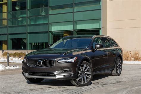 2023 Volvo V90 Cross Country Autotech7